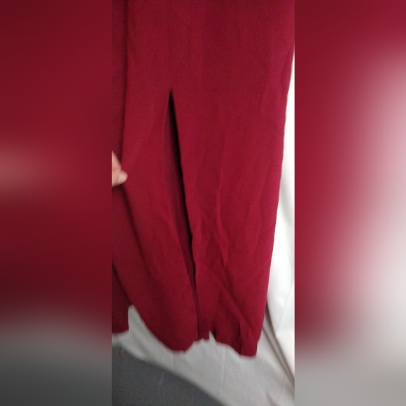 Size 16 Off the Shoulder Burgundy Vivian Diamond Deess - Picture 2 of 6